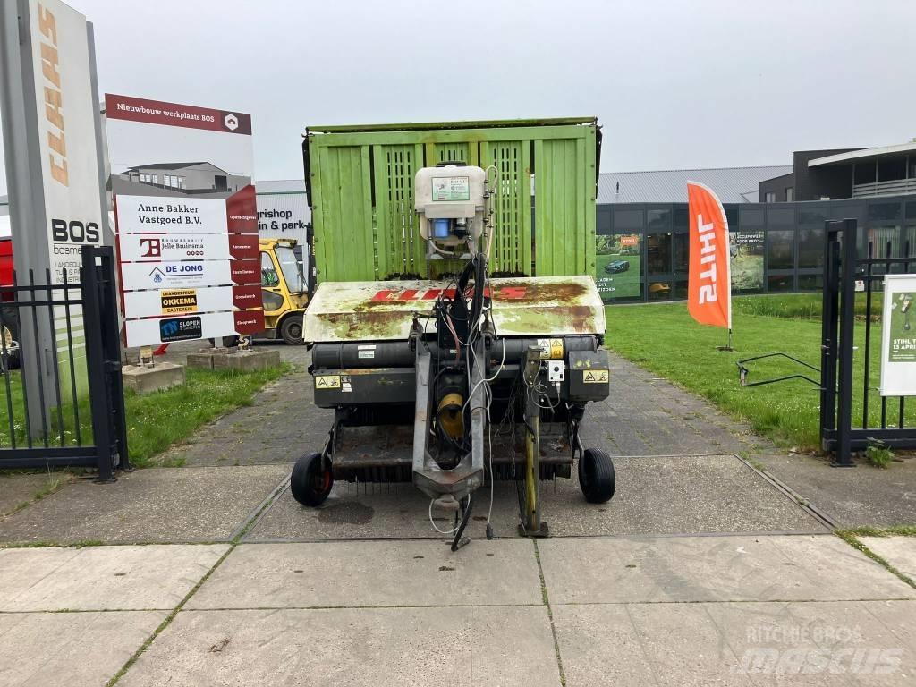CLAAS Quantum 5500 P 自裝式拖車