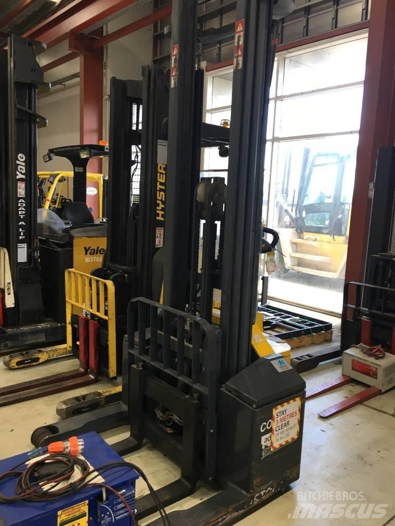 Combilift CombiWR 行走控制式堆積機