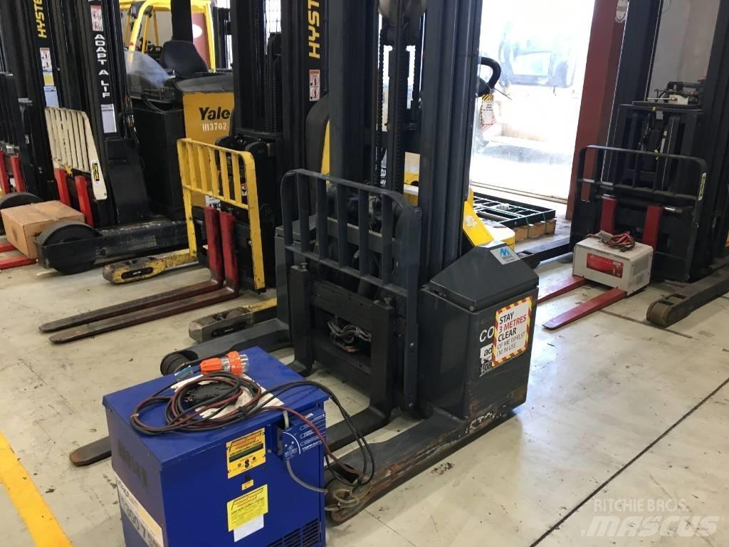 Combilift CombiWR 行走控制式堆積機