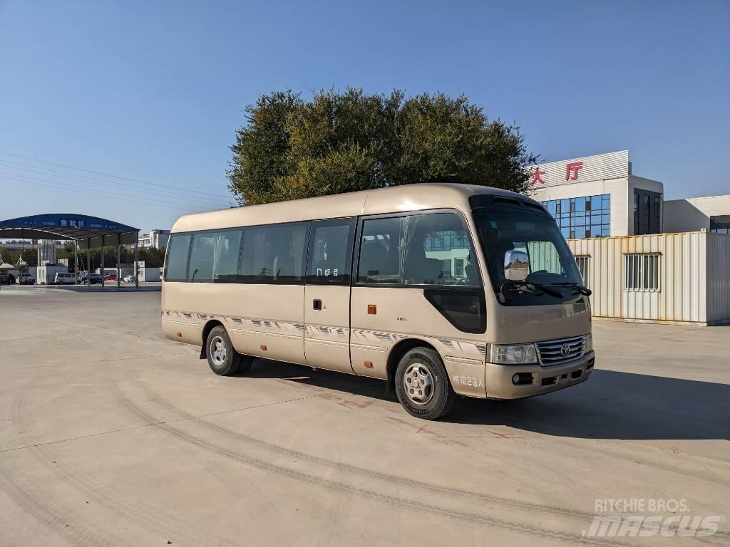 Toyota Coaster 公路客運汽車