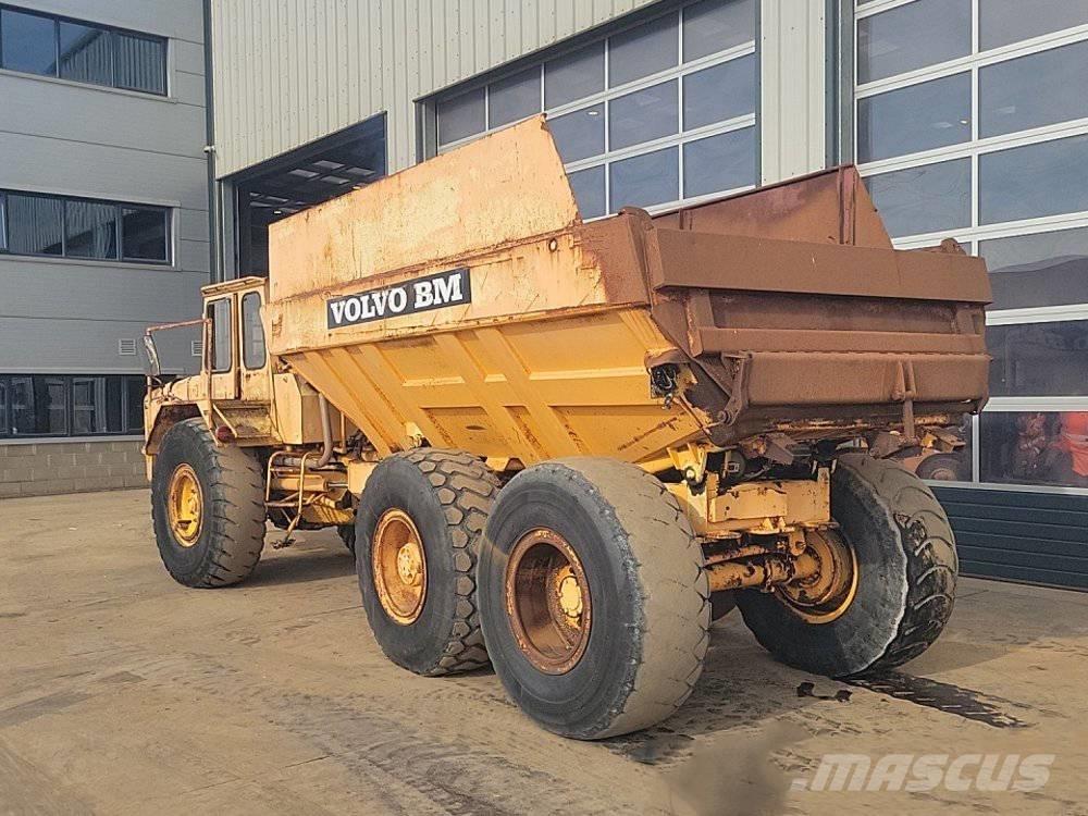 Volvo BM 861 鉸接式起吊車