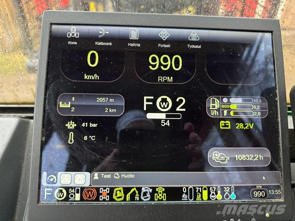 Komatsu 845 集運機