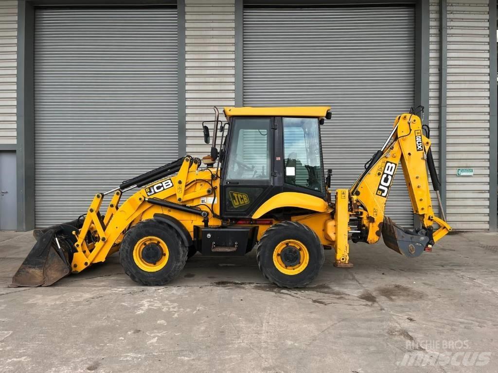 JCB 2 CX 反鏟裝載機