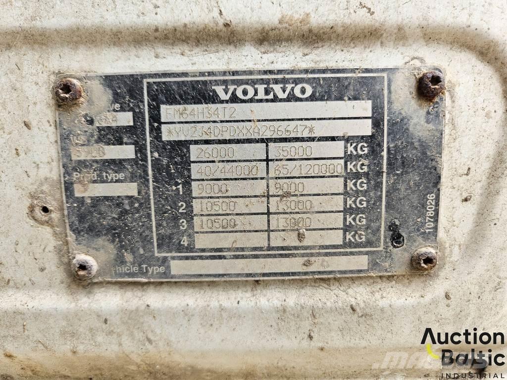 Volvo FM12 傾卸式卡車