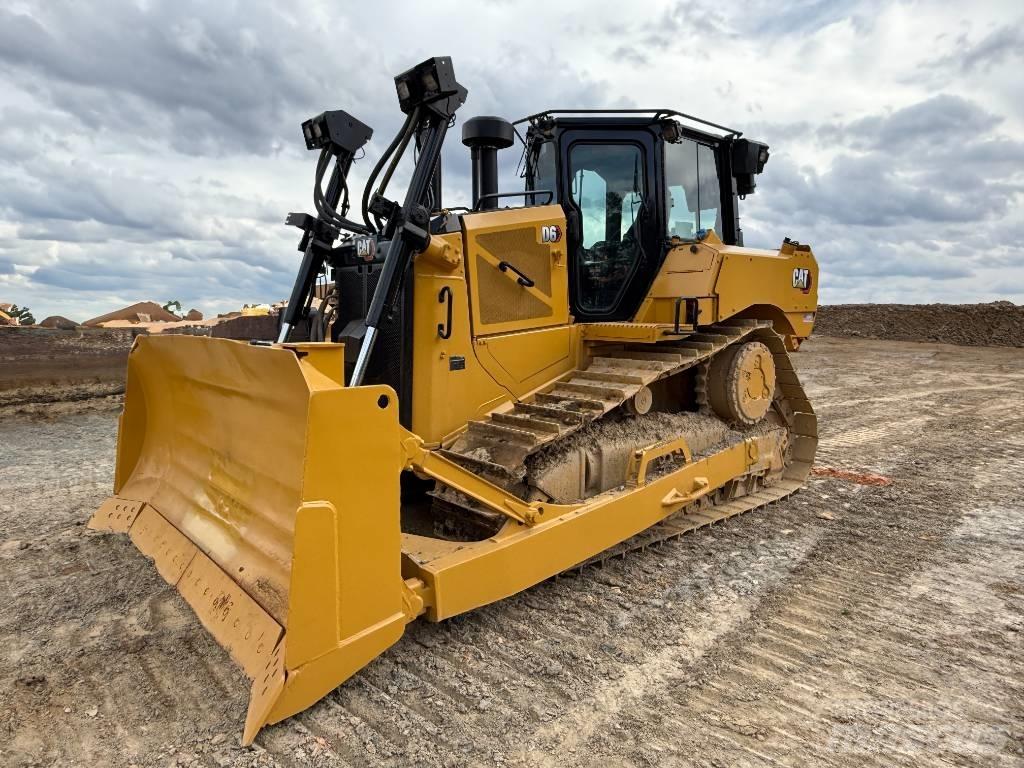 CAT D 6 履帶推土機