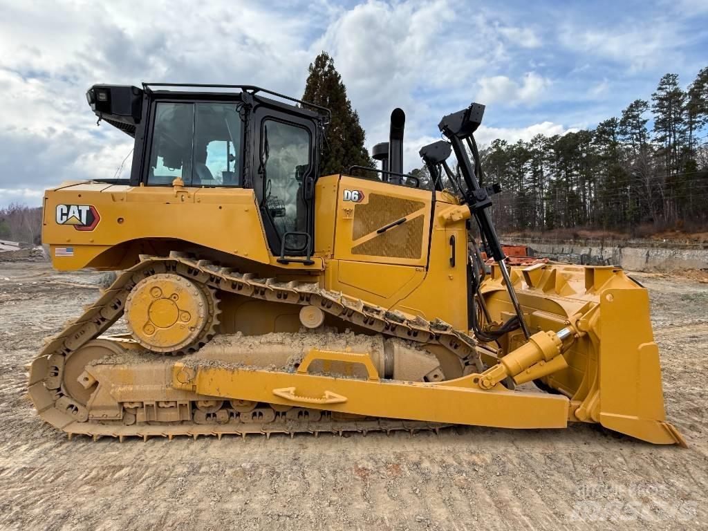 CAT D 6 履帶推土機