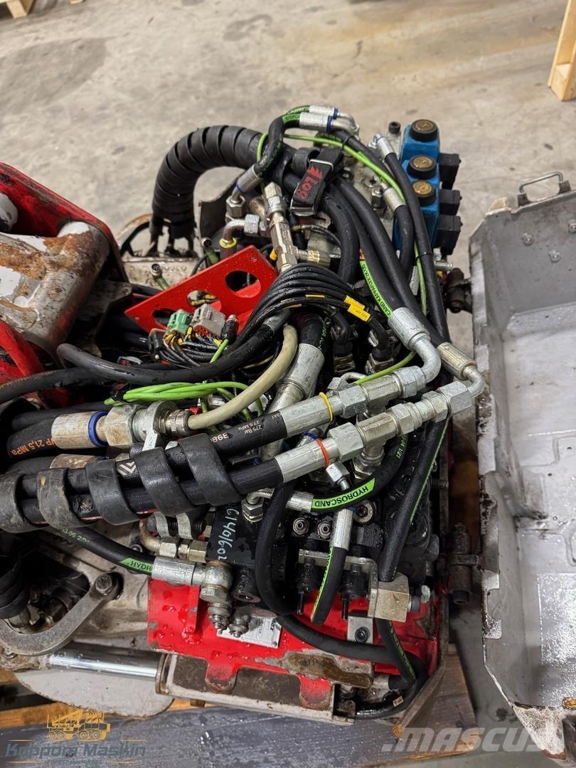 Log Max 3000T 收穫機頭