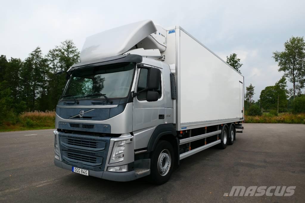 Volvo Fm330 6x2*4 溫控卡車