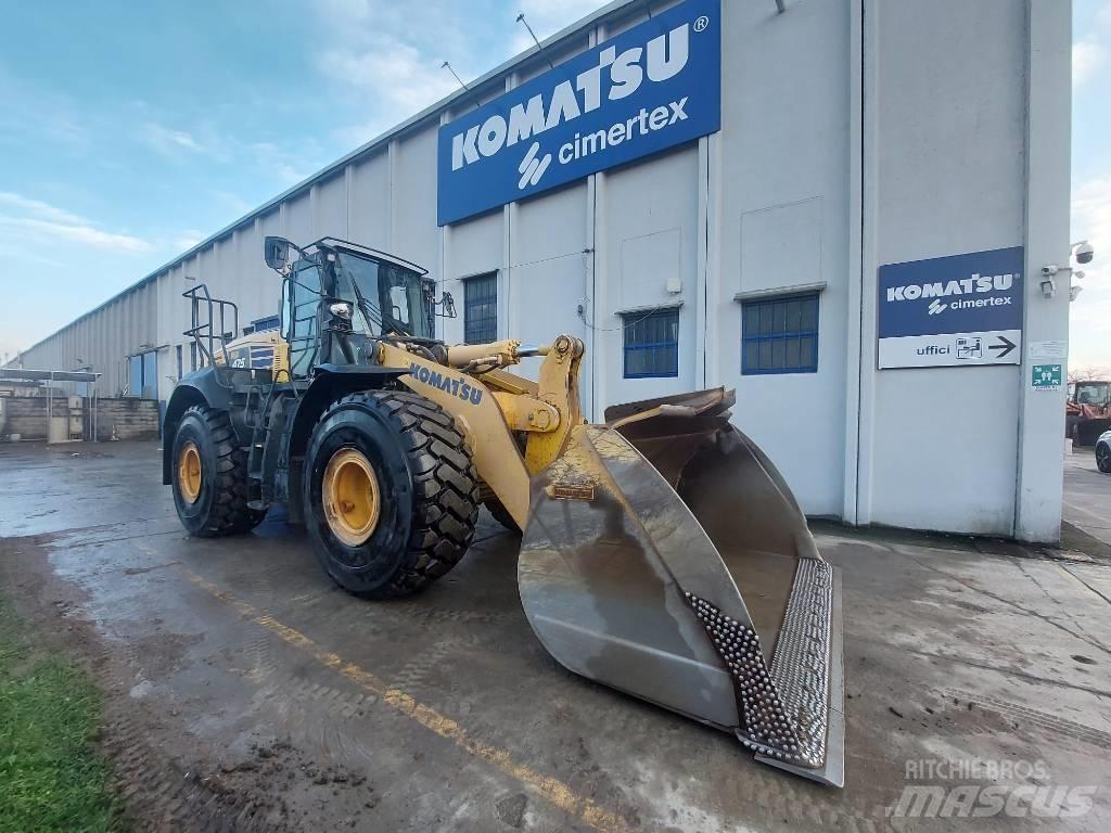 Komatsu WA475 輪胎式裝載機