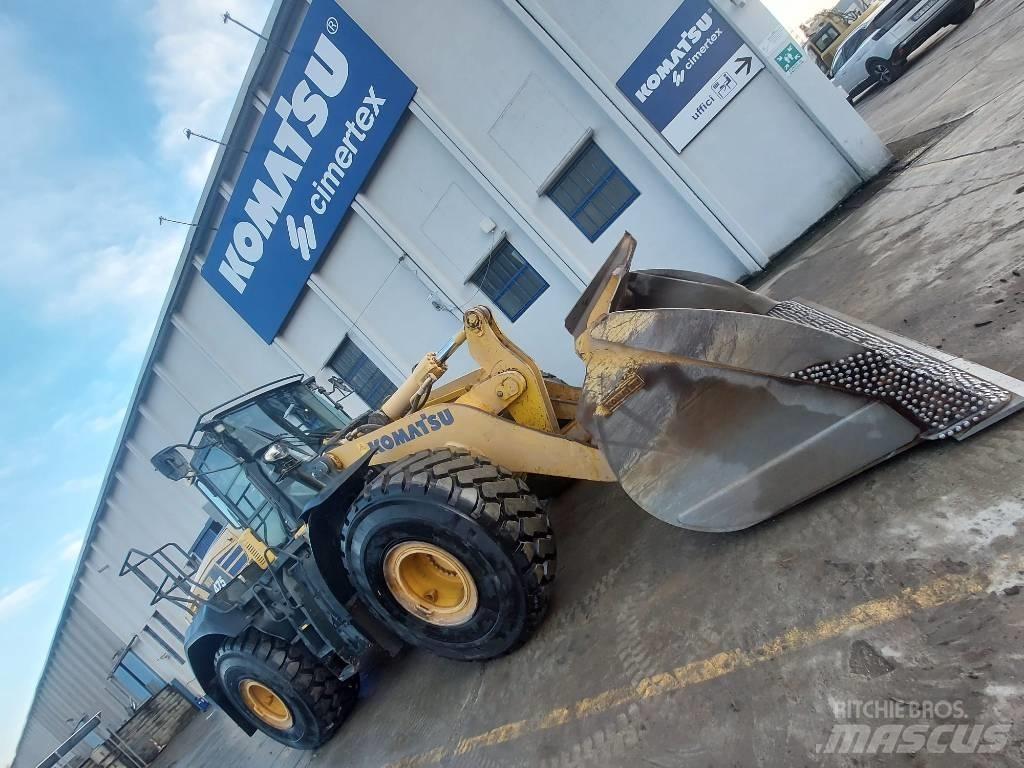 Komatsu WA475 輪胎式裝載機