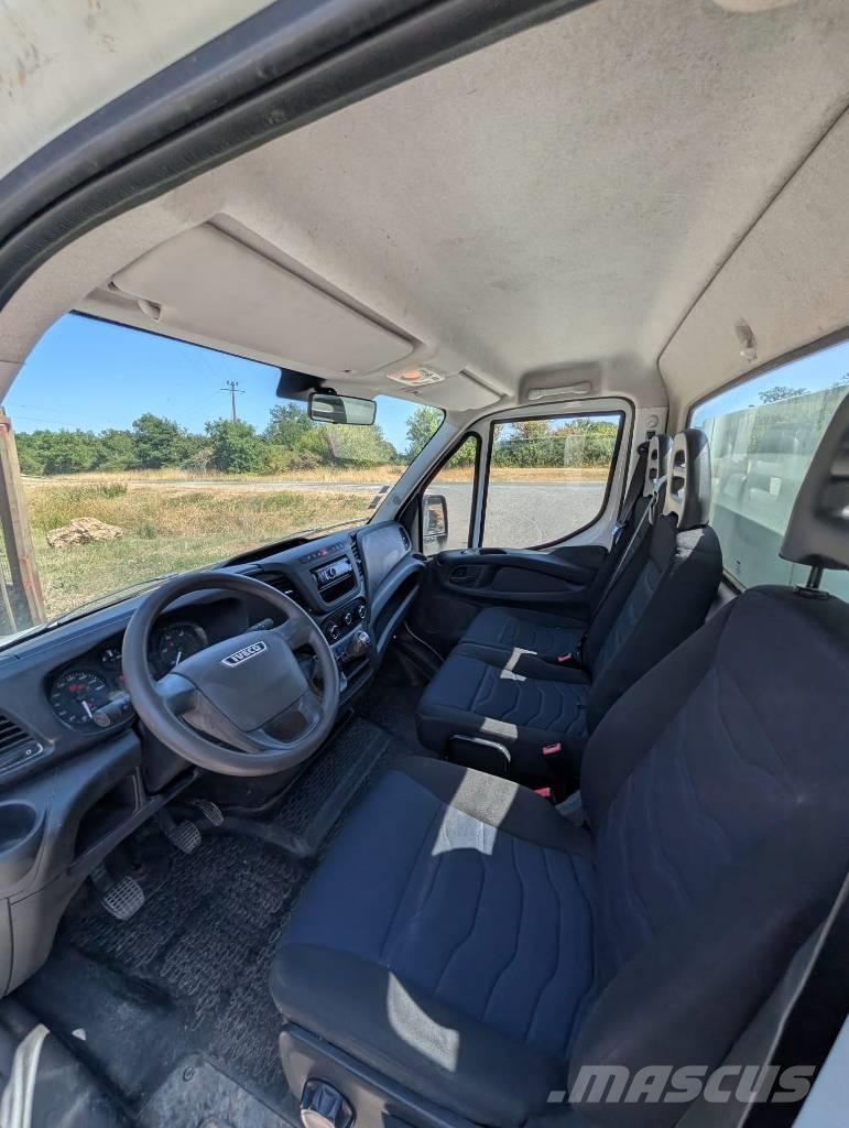 Iveco 35-12 皮卡.傳統半斗卡車/側卸板