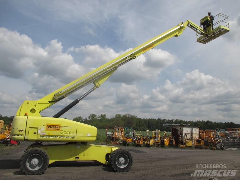 Genie S 105 伸縮臂高空作業車