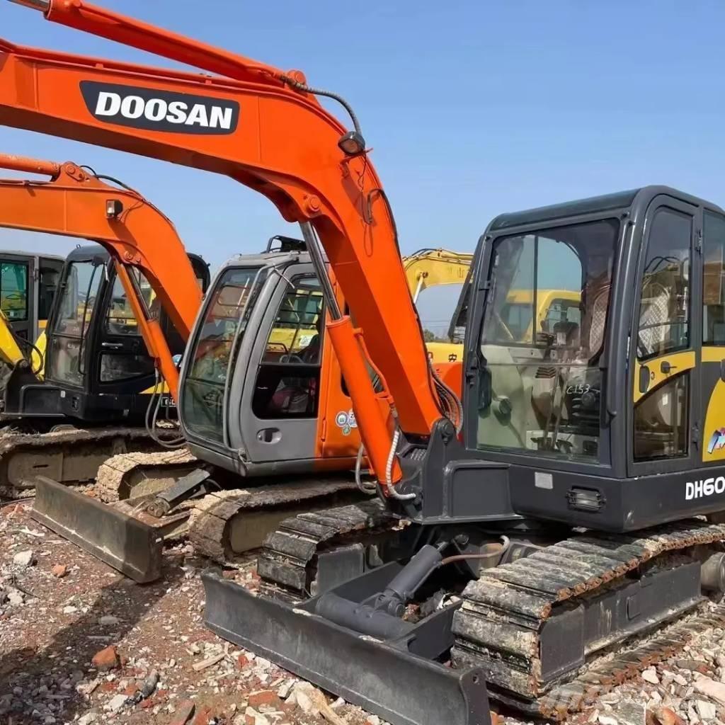 Doosan DH 60-7 小型挖土機/掘鑿機<7t(小型挖掘機)