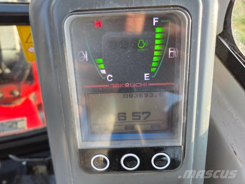 Takeuchi TB225 小型挖土機/掘鑿機<7t(小型挖掘機)