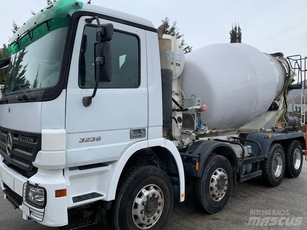 Mercedes-Benz 3336 混凝土車