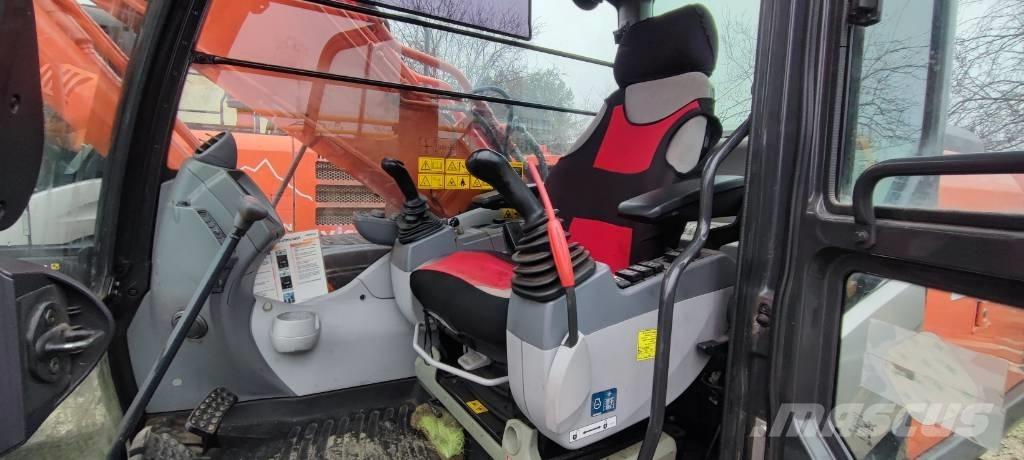 Hitachi ZX210LC-5 履帶式 挖土機/掘鑿機/挖掘機