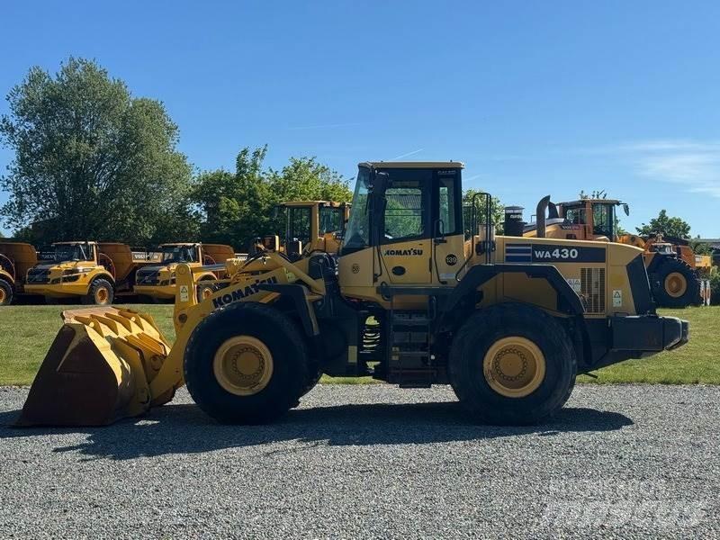Komatsu WA 430 - 6 輪胎式裝載機