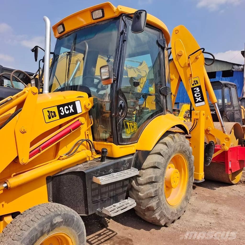 JCB 3 CX 反鏟裝載機