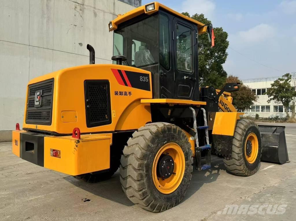 LiuGong CLG 835 輪胎式裝載機