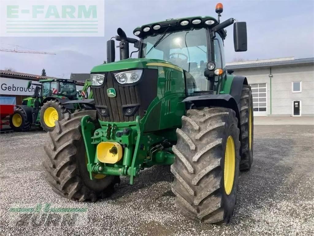 John Deere 6215r 曳引機