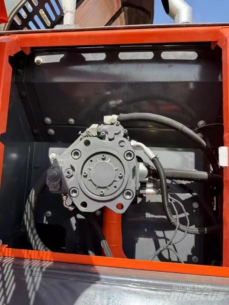 Doosan DX300LC-9C 履帶式 挖土機/掘鑿機/挖掘機