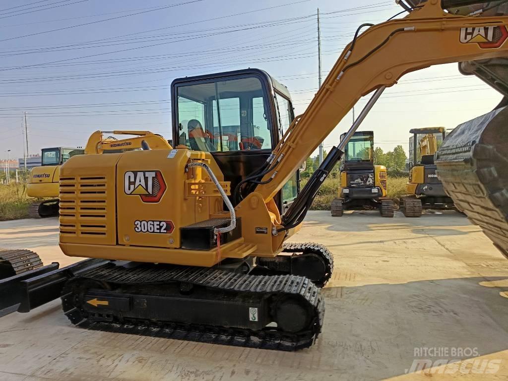 CAT 306 E2 小型挖土機/掘鑿機<7t(小型挖掘機)