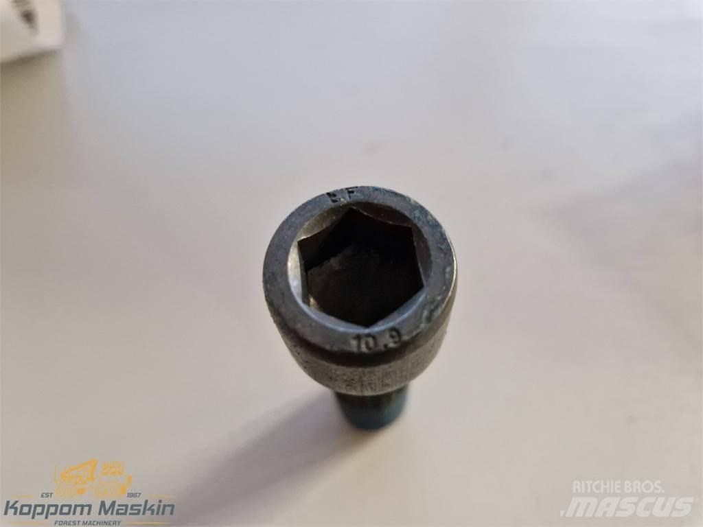 Rottne 106-0037 底盤和懸架