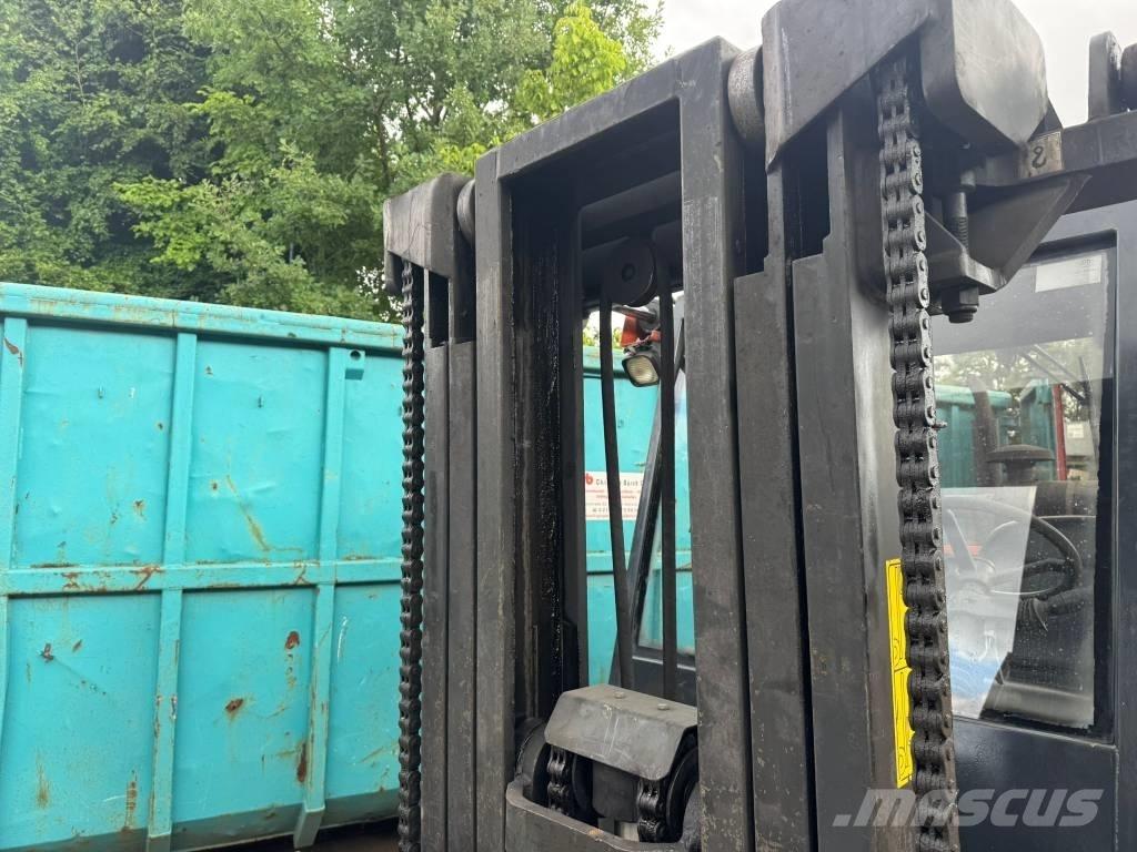 Mora MC80CS 柴油卡車