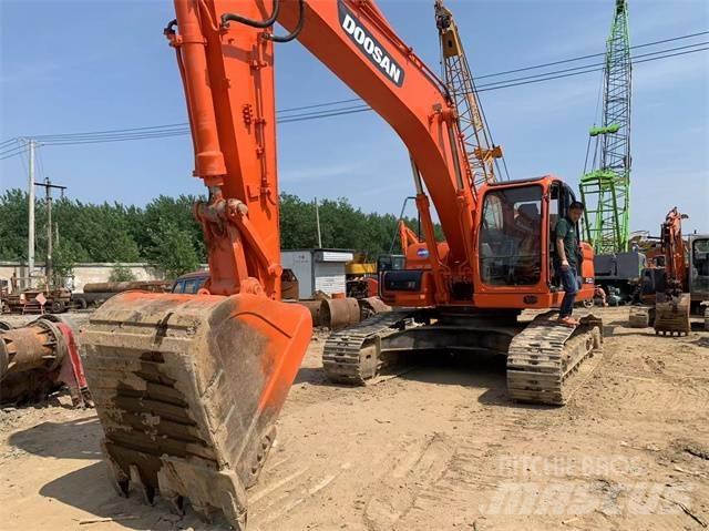 Doosan DX 300 LC 履帶式 挖土機/掘鑿機/挖掘機