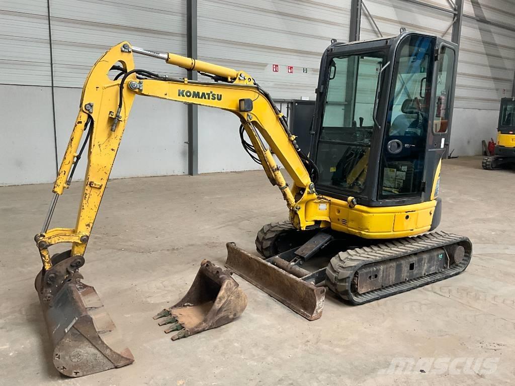 Komatsu PC 26 MR-3 小型挖土機/掘鑿機<7t(小型挖掘機)