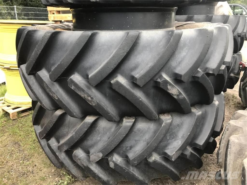 Mitas 680/80R42 輪胎、車輪和輪圈