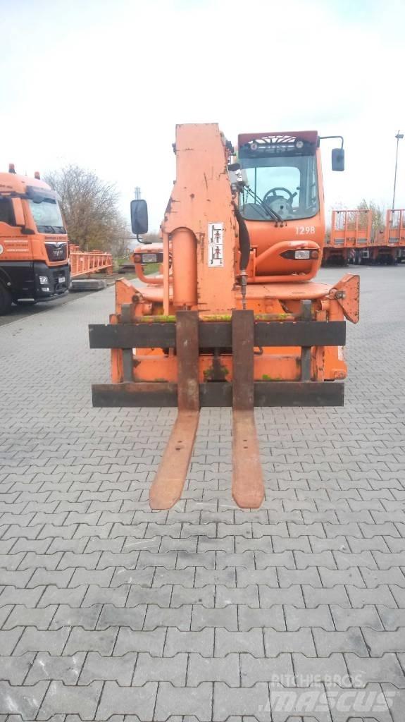 Merlo Roto 38.16 伸縮臂操作車