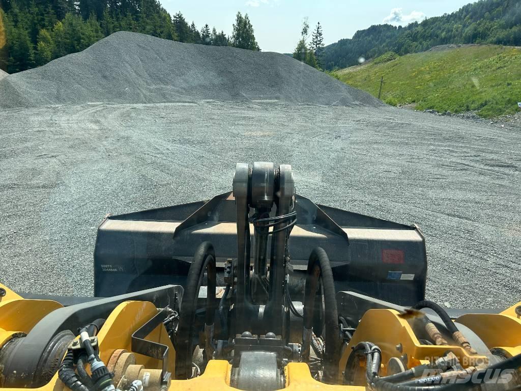 Volvo L 180 H 輪胎式裝載機