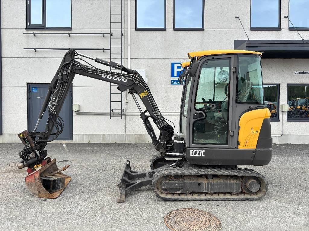 Volvo EC 27 C 小型挖土機/掘鑿機<7t(小型挖掘機)