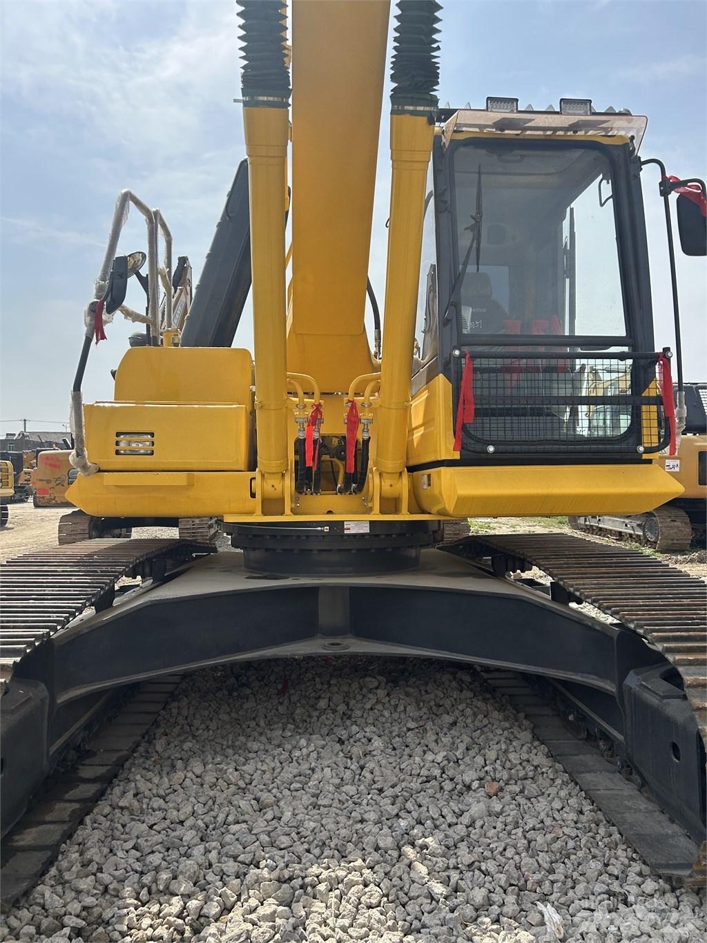 Komatsu PC 240 履帶式 挖土機/掘鑿機/挖掘機