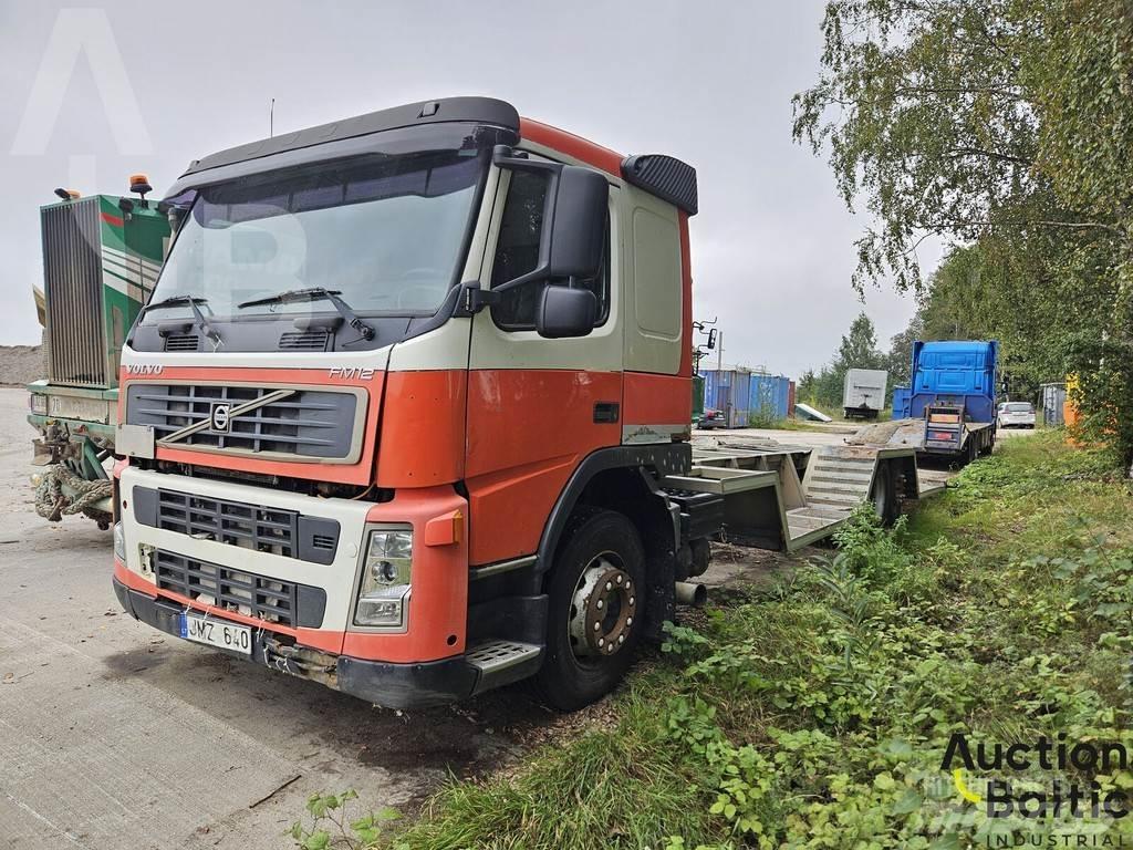 Volvo FM12 運輸車輛