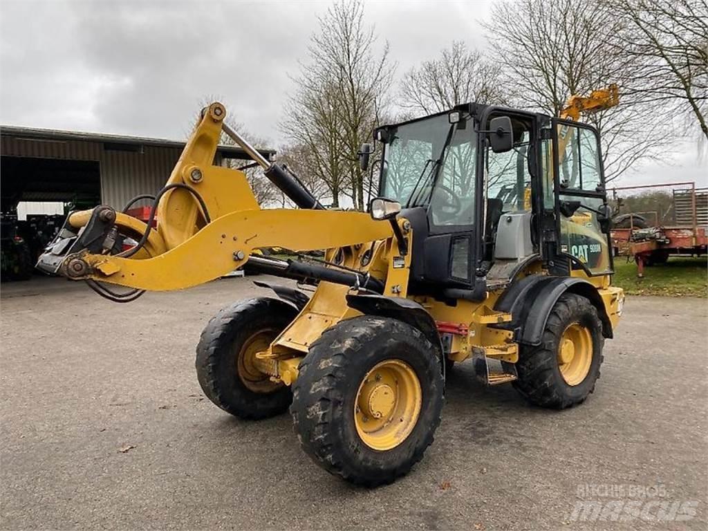 CAT 908M 輪胎式裝載機