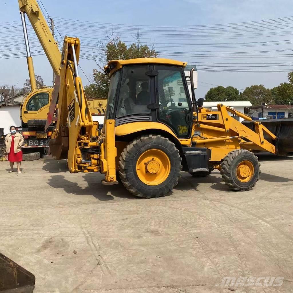 JCB 3 CX 反鏟裝載機