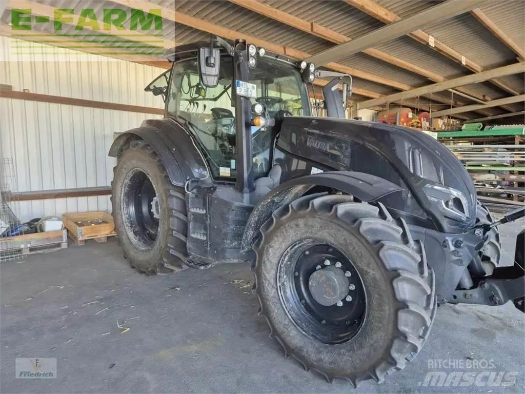 Valtra t235a 曳引機
