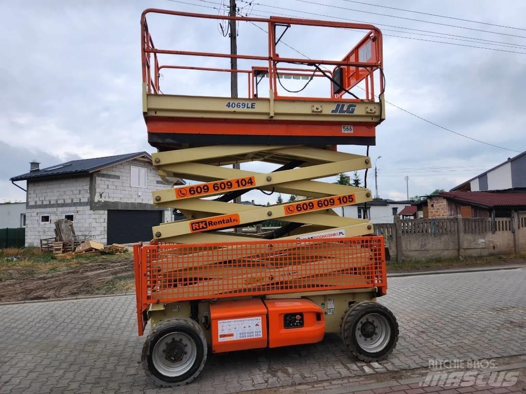 JLG E 4069 LE 剪式升降機