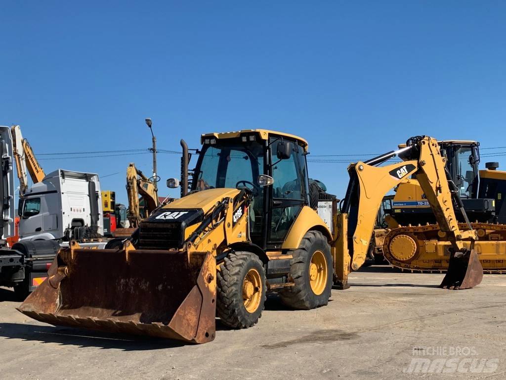 CAT 428 F 反鏟裝載機