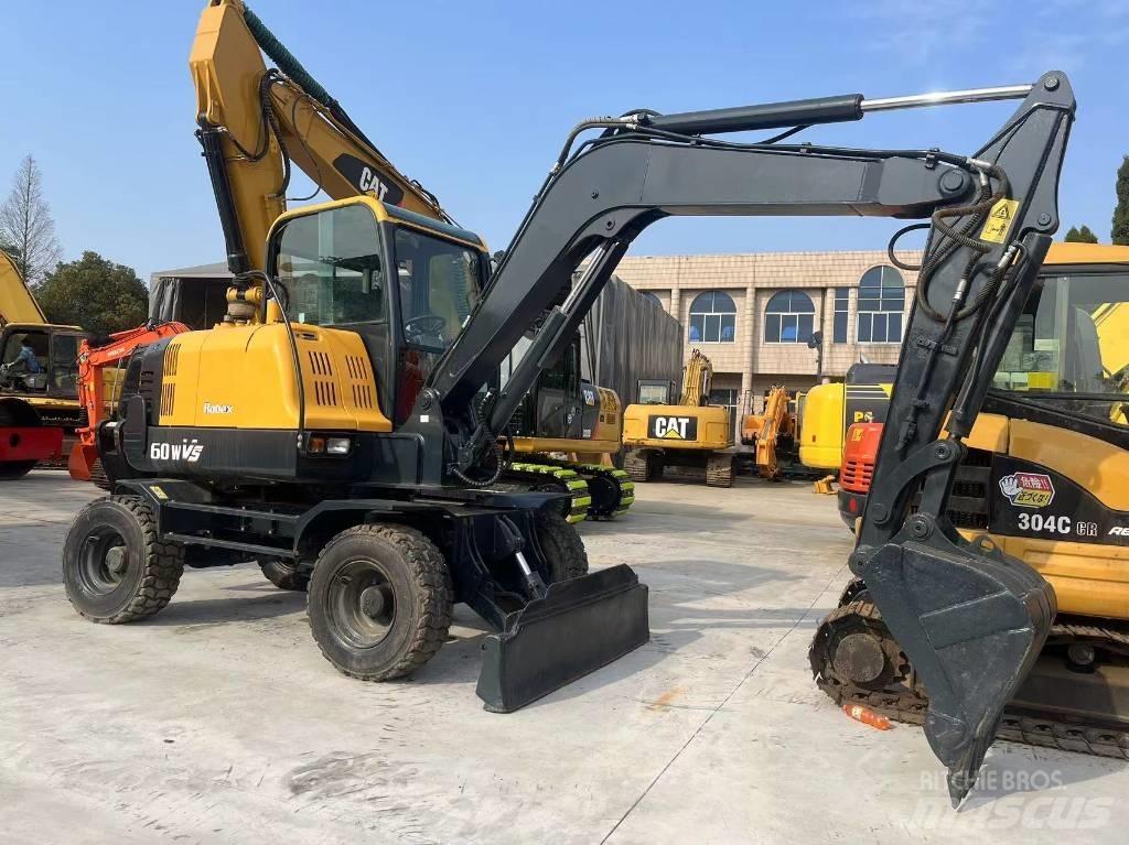 Hyundai R60W-9 旋轉式挖土機/掘鑿機/挖掘機
