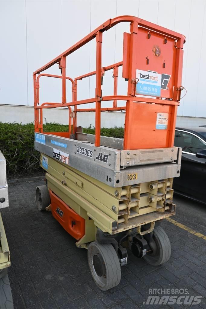 JLG 2030 ES 剪式升降機