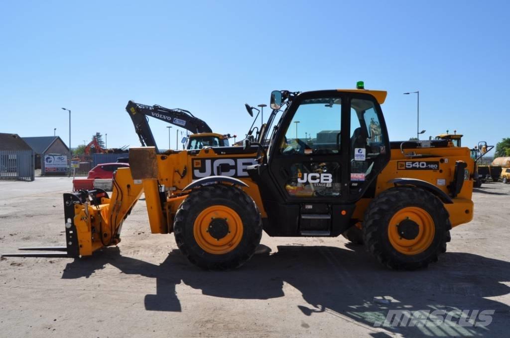 JCB 540-180 伸縮臂操作車