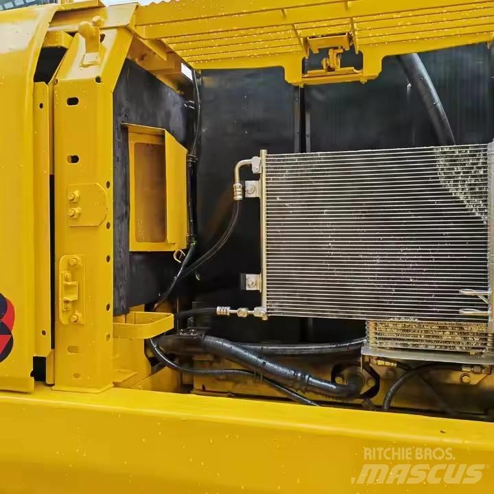 Komatsu PC220-8 履帶式 挖土機/掘鑿機/挖掘機