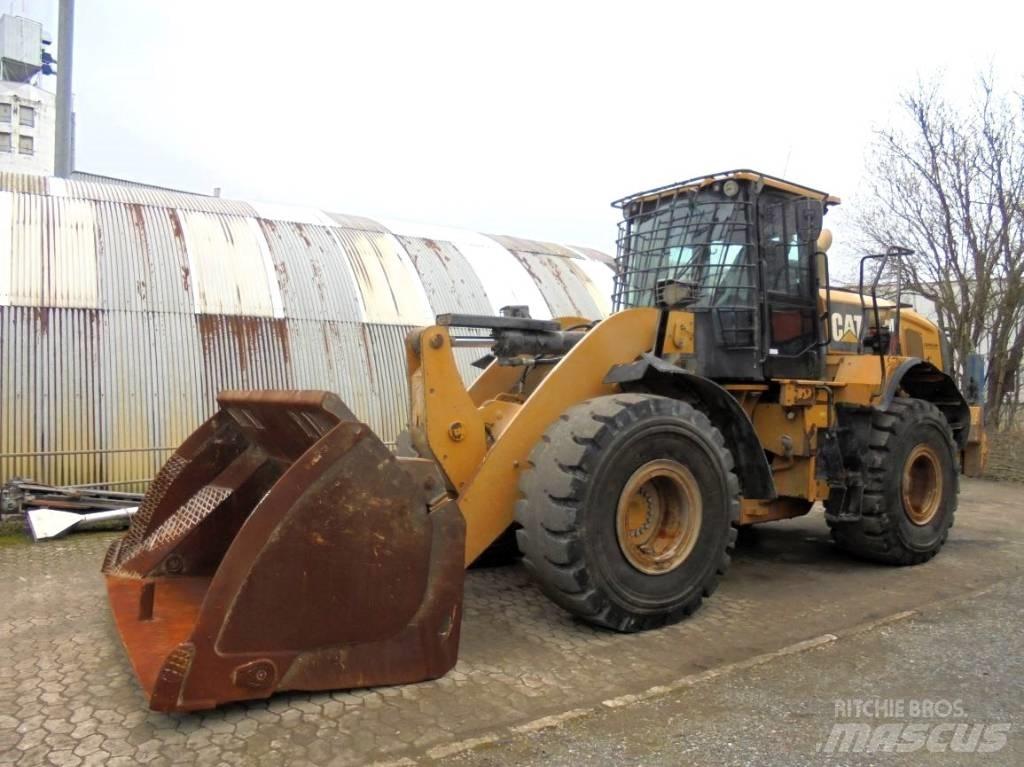 CAT 950 M 輪胎式裝載機