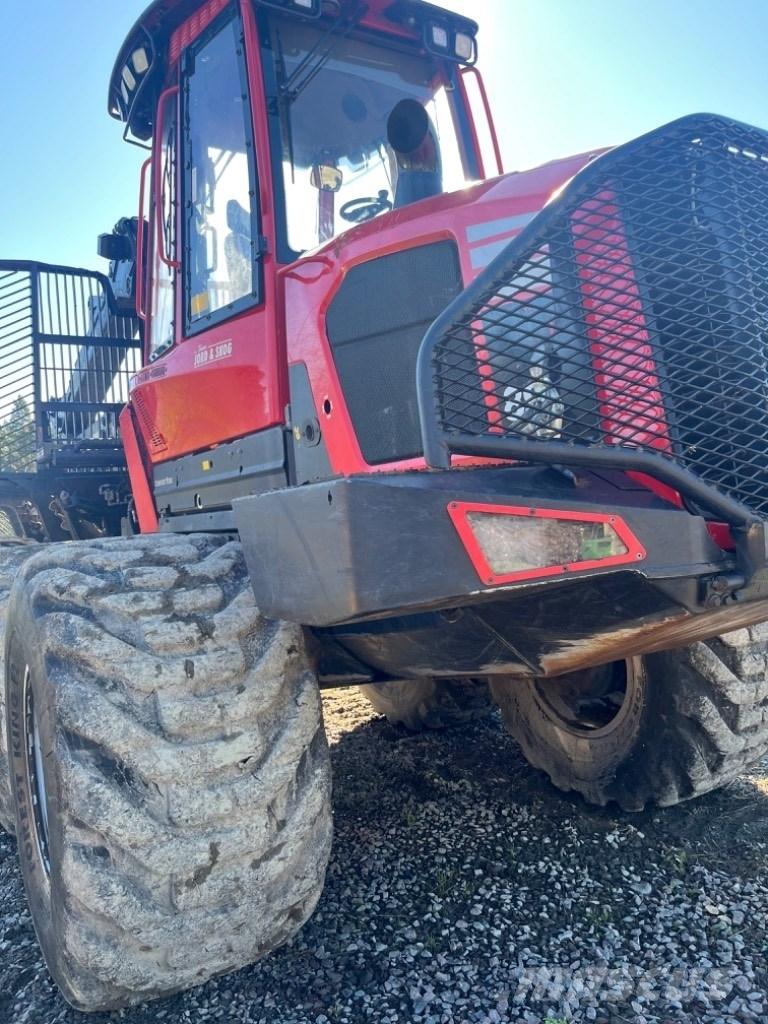 Komatsu 895 集運機