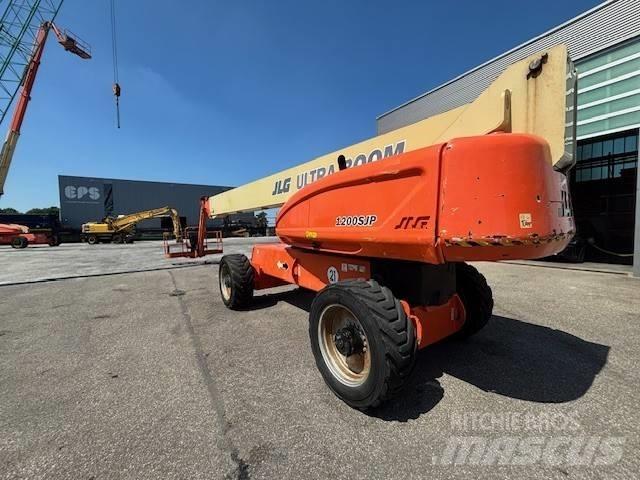 JLG 1200 SJP 伸縮臂高空作業車