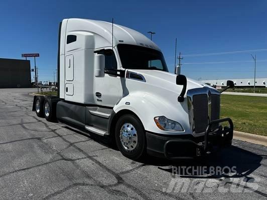 Kenworth T 680 曳引機組件