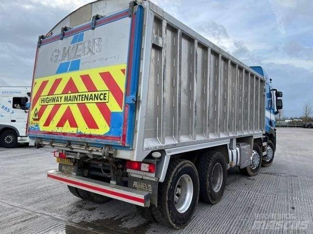 Renault T430 傾卸式卡車